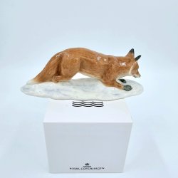 Royal Copenhagen Figur Rv nr. 373. sortering 1  