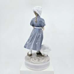 Royal Copenhagen Figur Gsepige nr. 527. sortering 1  