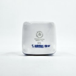 Musselmalet Riflet Vase nr. 676. sortering 2 