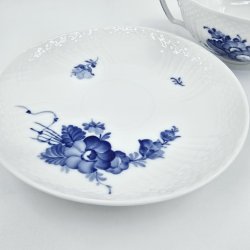 Bl Blomst Svejfet Bouillonkop nr. 10-1872. sortering 2  