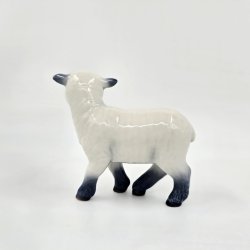 Royal Copenhagen Figur Lam nr. 758. sortering 1 