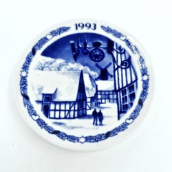 Royal Copenhagen Mini JulePlatte Den Gamle By 1993 
