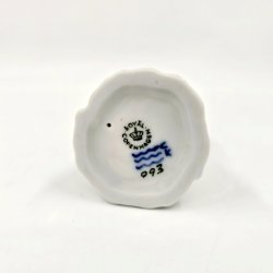 Royal Copenhagen Figur Pige Med Julesok nr. 093. sortering 1 