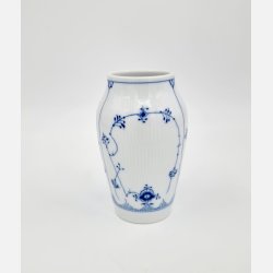 Musselmalet Riflet Vase nr. 678. sortering 1 