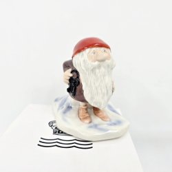 Royal Copenhagen Nisse Med Ngle nr. 371. Sortering 1