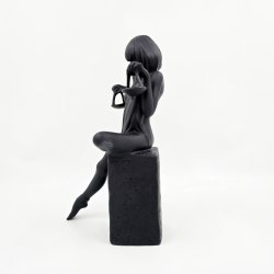 Royal Copenhagen Stjernetegnsfigur V�gten  