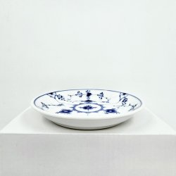 B &amp; G Musselmalet Rund Asiet nr. 30. sortering 1  