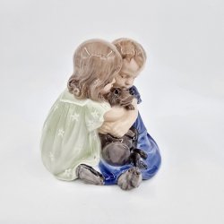 Royal Copenhagen Figur 2 Brn Med Hund nr. 707. sortering 1 