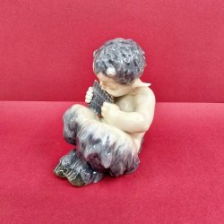 Royal Copenhagen Figur Faun Med Panfljte nr. 1736. sortering 1 