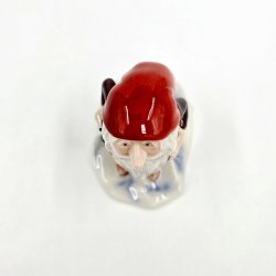 Royal Copenhagen Nisse Med Ngle nr. 371. Sortering 1