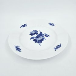 Bl Blomst Kantet Frokosttallerken nr. 10-8550. sortering 1