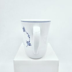  Musselmalet Riflet Krus nr. 497. sortering 1