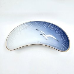 Mgestel Halvmne Asiet nr. 41 Med Guldkant 1 sortering  