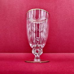 Mgeglas lglas Med Guldkant