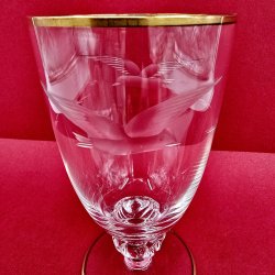 Mgeglas lglas Med Guldkant