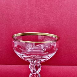 Mgeglas Likrskl Med Guldkant