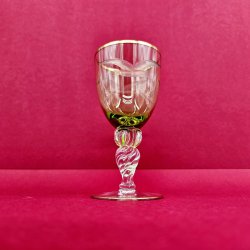 Mgeglas Hvidvinsglas Med Guldkant