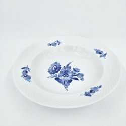 Bl Blomst Flettet Dyb Tallerken nr. 10-8106. sortering 1 