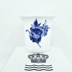 Bl Blomst Kantet Vase nr. 10-8618. sortering 1