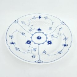 B &amp; G Musselmalet Stor Dyb Tallerken nr. 22. sortering 1