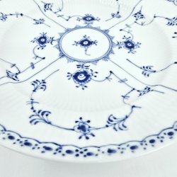 Musselmalet Halvblonde Frokosttallerken nr. 1-572. sortering 1 