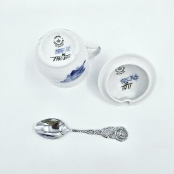 Bl Blomst Flettet Sennepskrukke nr. 10-8211. sortering 1 