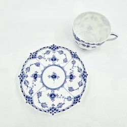 Musselmalet Helblonde Kaffekop nr. 1-1035. sortering 3 