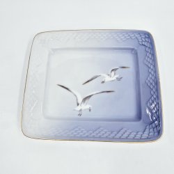 Mgestel Underfad Til Kiksespand nr. 77 Med Guldkant 1 sortering 