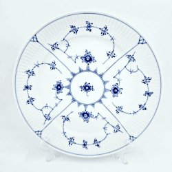 Musselmalet Riflet Middagstallerken nr. 625. sortering 1 