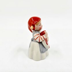 Royal Copenhagen Pixie Nisse Med Flethjerte nr. 761. 1 Sortering 