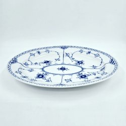 Musselmalet Halvblonde Ovalt Fad nr. 1-532. sorterin 2 