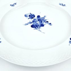 Bl� Blomst Flettet Stort Rundt Fad nr. 10-8013. sortering 1 