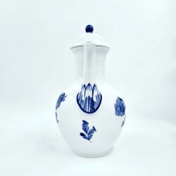 Bl� Blomst Flettet Kaffekande nr. 10-8189. Sortering 1   