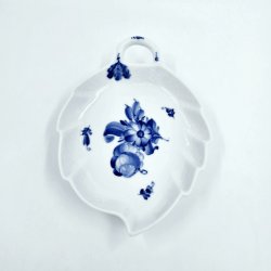 Bl� Blomst Flettet Blad Asiet nr. 10-8001. sortering 2 