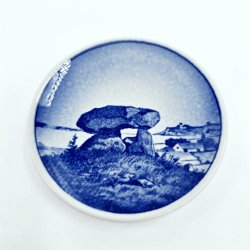 Royal Copenhagen Mini Platte K�mpeh�j 4-2010 