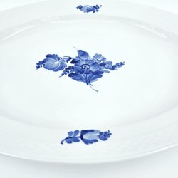 Bl� Blomst Flettet Stort Ovalt Fad�nr. 10-8017. sortering 1 