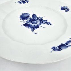 Bl Blomst Kantet Middagstallerken nr. 10-8549. sortering 2  