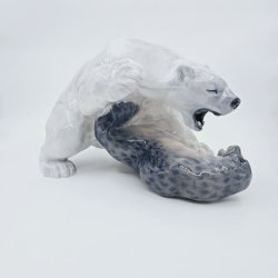 Royal Copenhagen Figur Isbjrn Med Sl nr. 1108. sortering 3