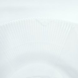 Royal Copenhagen Hvid Elements Dyb Tallerken nr. 604. sortering 1 