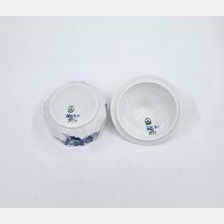 Bl Blomst Kantet Smrskl nr. 10-8572. sortering 1 