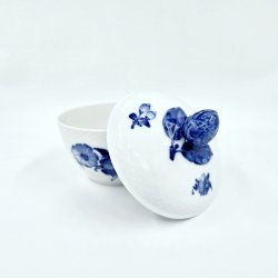 Bl� Blomst Flettet Bonbonniere nr. 10-8082. sortering 1  