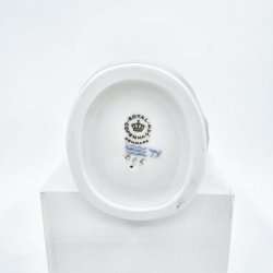 Royal Copenhagen Figur Dreng nr. 905. sortering 2  