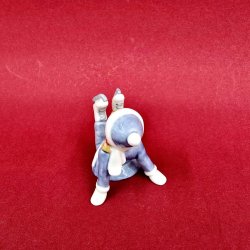 Royal Copenhagen Figur Pige P Skjter nr. 016  sortering 1