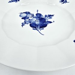 Bl Blomst Kantet Middagstallerken nr. 10-8549. sortering 3  