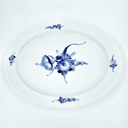 Bl Blomst Flettet Ovalt Fadnr. 10-8018. sortering 1 