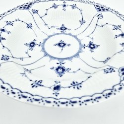 Musselmalet Halvblonde Dyb Tallerken nr. 1-566. sortering 2 