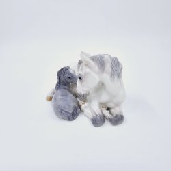 Royal Copenhagen Figur Hest Med Fl nr. 4698 sortering 1  