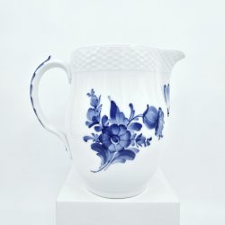 Bl Blomst Flettet Kande nr. 10-8227. sortering 1 