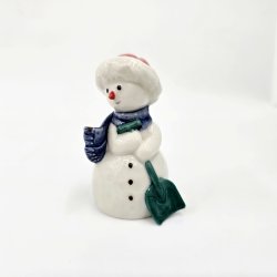 Royal Copenhagen Figur Snemand Mor Med Skovl nr. 769. sortering 1 