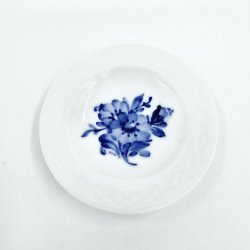 Bl Blomst Flettet Rund Asiet nr. 10-8180. sortering 2  